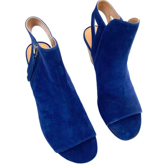 Adrienne Vittadini Phyre Suede Shootie Blueberry - Picture 3 of 15